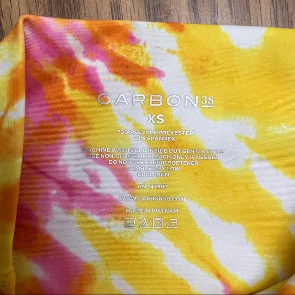 NEW Carbon38 Printed High Rise 7/8 Legging In Multi Tie Dye - Picture 5 of 11